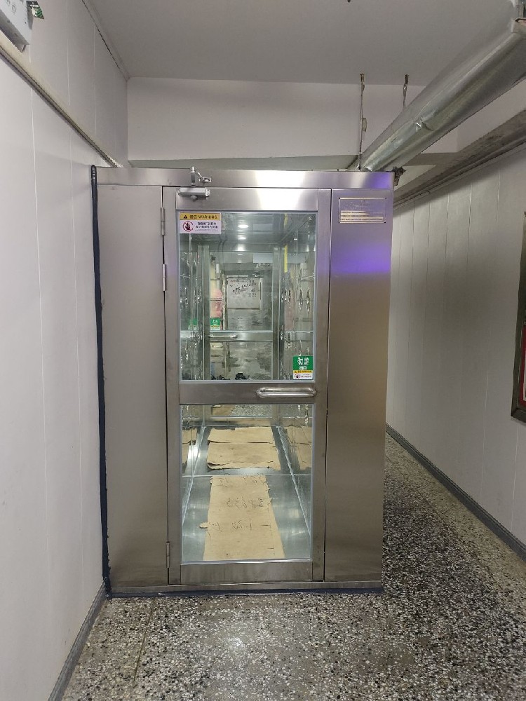臨沂鮮果之味電子商務有限公司風淋室安裝實拍